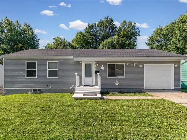 703 W 28th St N, Independence, MO 64050