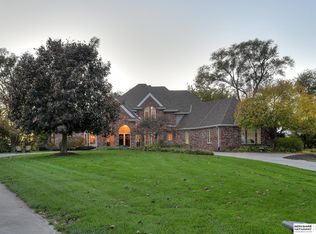 3502 N 216th St, Elkhorn, NE 68022