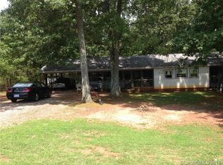 385 Nixon Rd, Statesville, NC 28625