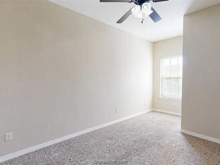 303 Ash St #B — Photo 19