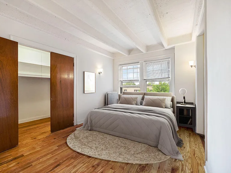 4701 N. Beacon — Photo 6