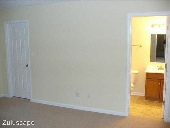 3rd image of 6734 Medallion Dr