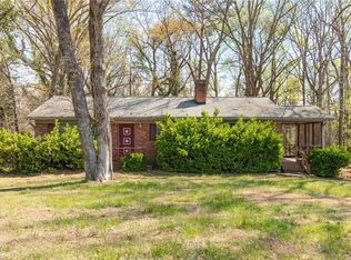 3420 Greenhill Dr, High Point, NC 27265