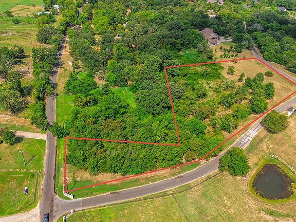 4th image of County Road High Point Cir #3648