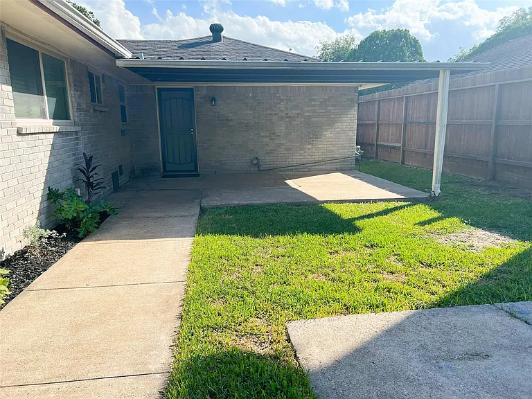 3515 Castledale Dr — Photo 38