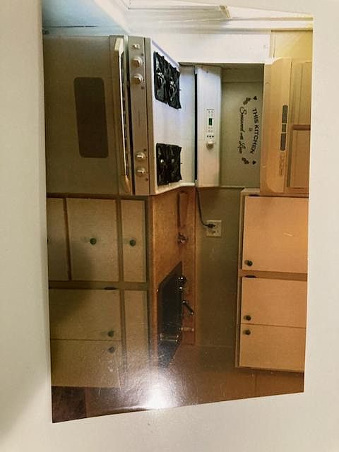 2nd image of 7000 Emerson Ave