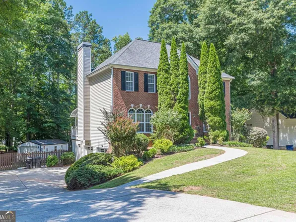 4556 Waldens Farm Ct, Powder Springs, GA 30127