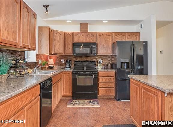 2nd image of 2491 Baby Bell Dr