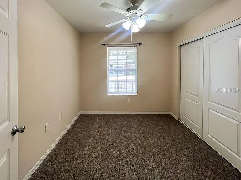 3911 SW 27th St #8 — Photo 4