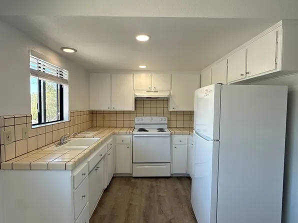 860 Boysen Avenue, 860 Boysen Ave #5, San Luis Obispo, CA 93405