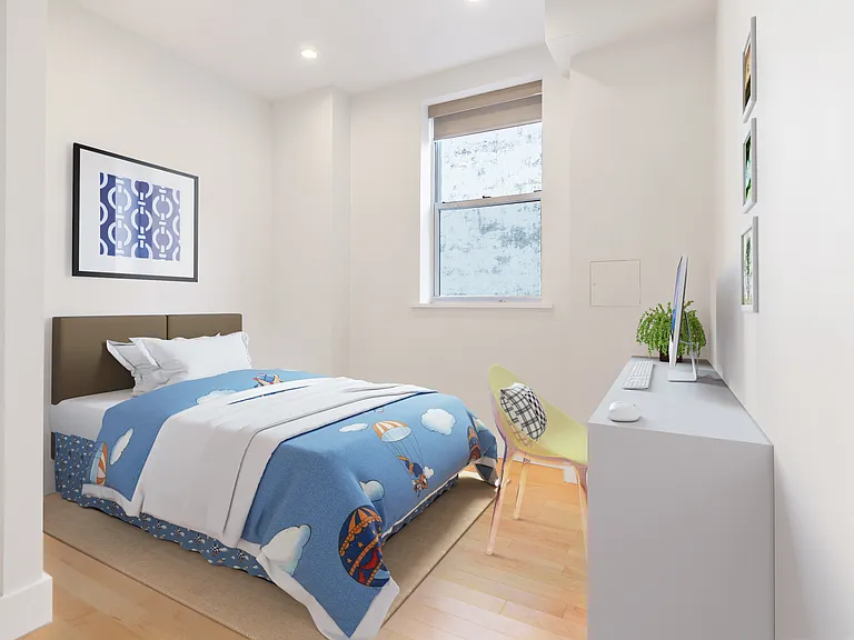 226 E 22nd St #5 — Photo 2