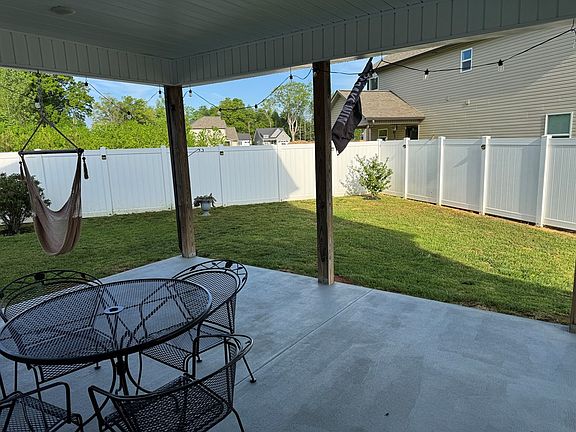 3rd image of 1574 Wingfoot Ct