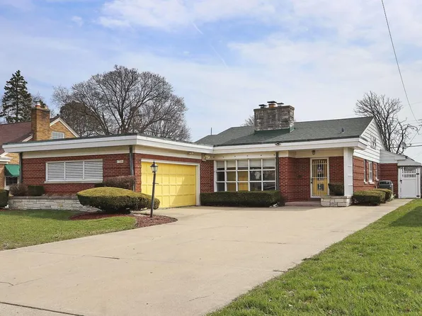 7709 3rd AVENUE, Kenosha, WI 53143