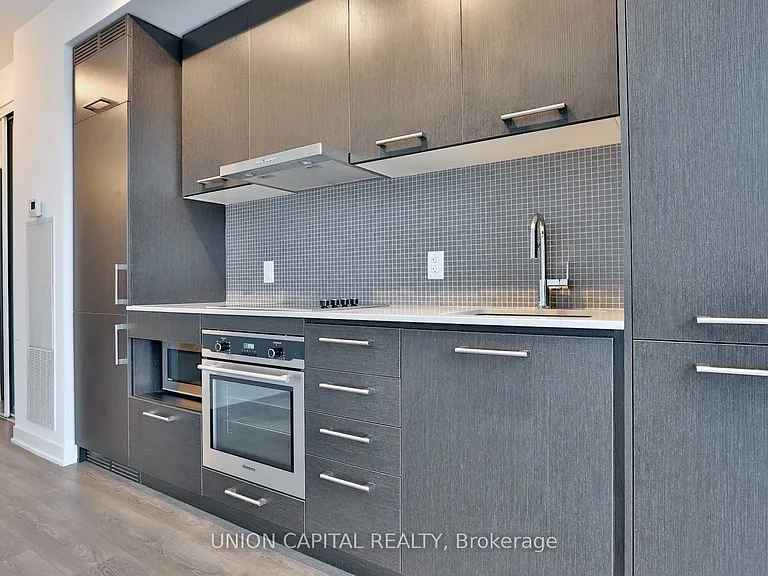 87 Peter St #1909 — Photo 11