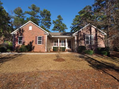 200 New Bedford Cir, Pinehurst, NC, 28374