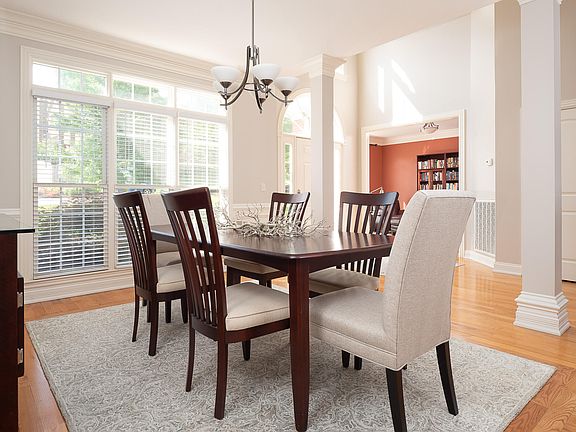 4th image of 9209 Palomino Way