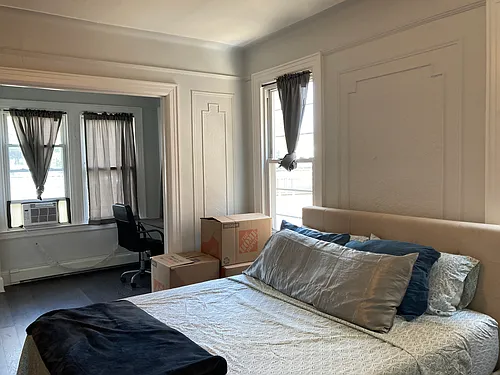 15816 Grand Central Pkwy #1 Photo 1 15816 Grand Central Pkwy #1 Photo 1