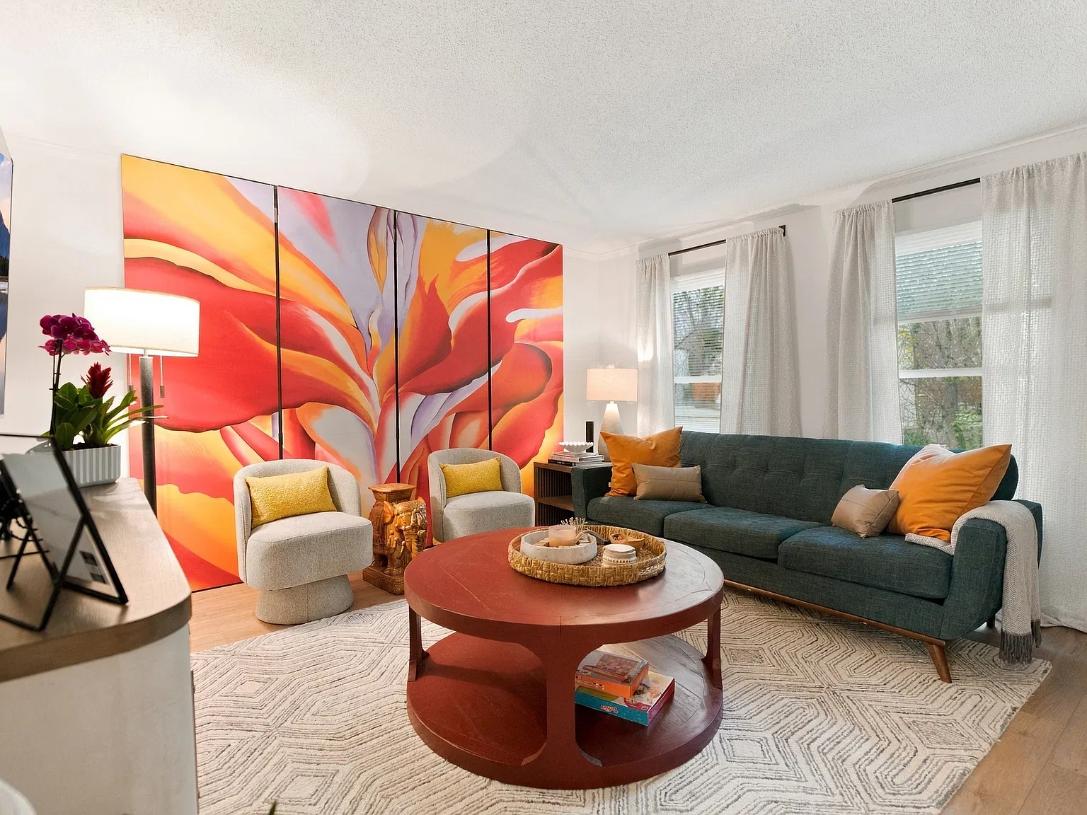 2 bed, 1.5 bath, 1250 sqft, $5,000 — Photo 3
