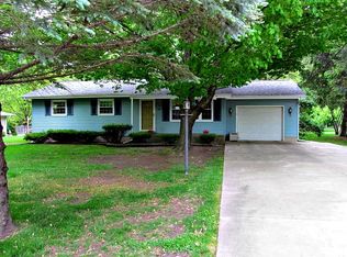 1 N Acres Dr, Streator, IL 61364