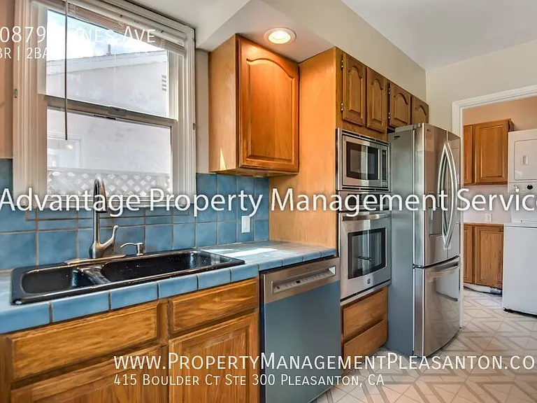 20879 Nunes Ave — Photo 10