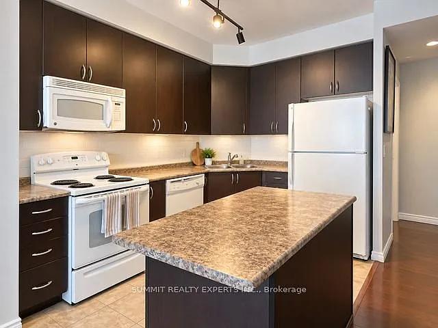 2 bed, $2,400 — Photo 4