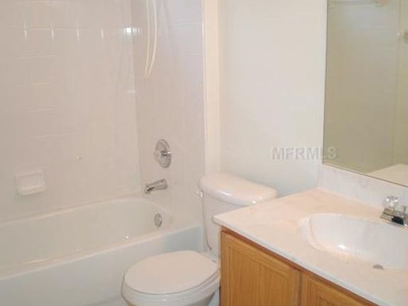 2nd image of 1410 Loretto Cir