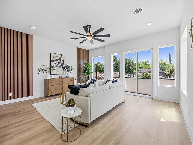 3103 Lelia St #B — Photo 4
