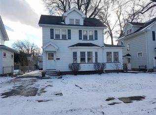81 Parkwood Rd, Rochester, NY 14615
