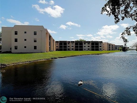 5th image of 10466 Sunrise Lakes Blvd APT 302