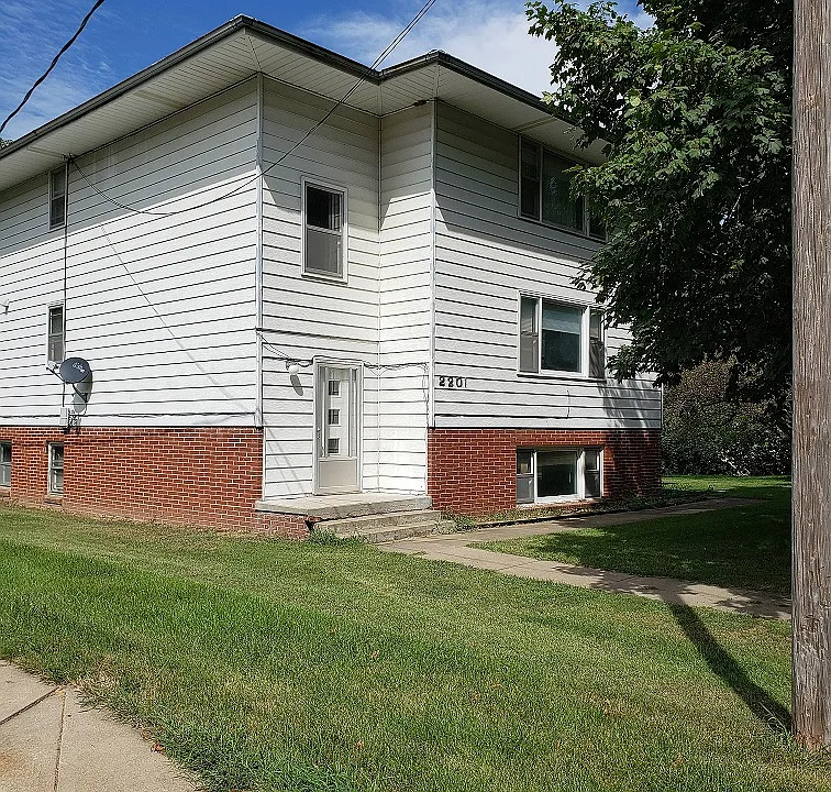 2201 Eastern Ave #A