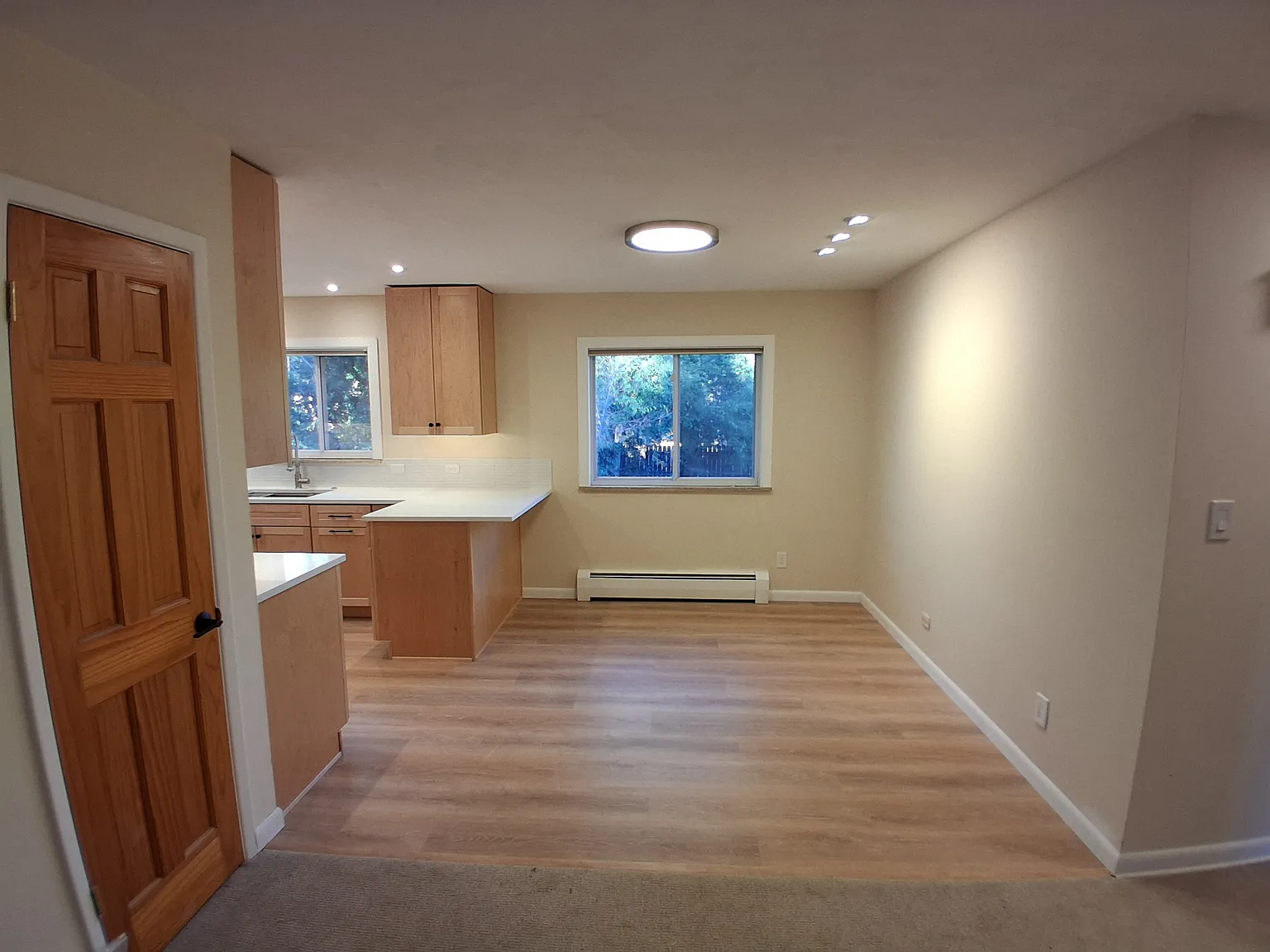 740 Toedtli Dr — Photo 2