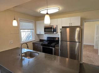 304 N Wayne Ave #4B, Wayne, PA 19087