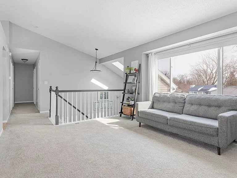 445 43rd Ave NW — Photo 3