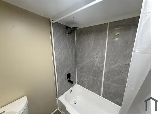 5636 Drake Ave — Photo 8
