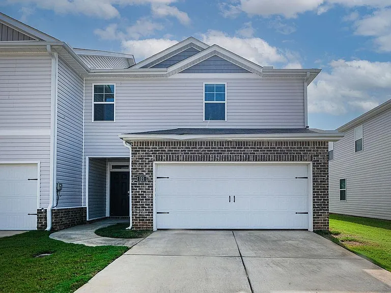 121 Maple Spring Trl — Photo 21