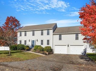 4 Tyler Dr, Holden, MA 01520