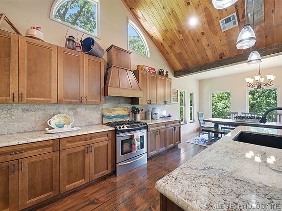 5th image of 33689 Spruce Grouse Ln