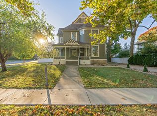 324 Weir St, Chenoa, IL 61726