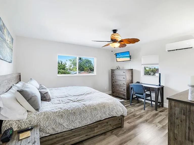 3561 Thomasson Dr — Photo 13