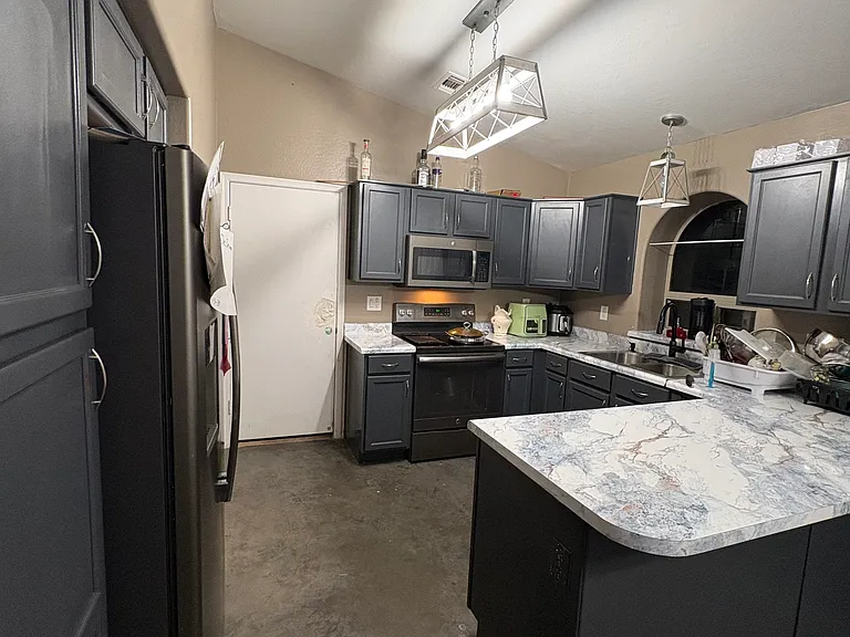 41219 W Brandt Dr — Photo 14