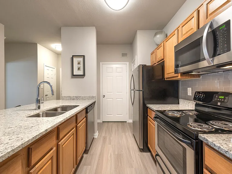 Olympus Stone Glen — Photo 15