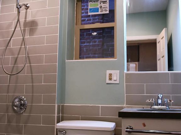 4th image of 3304 Hudson Ave APT 2