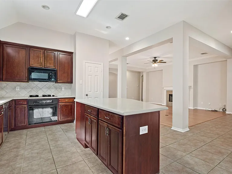 17703 Riata Lake Dr — Photo 11