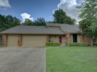 6435 S Quebec Ave, Tulsa, OK 74136