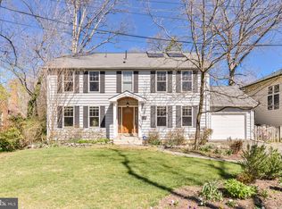 301 N Irving St, Arlington, VA 22201