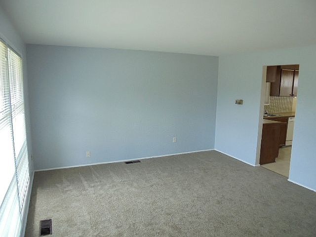 1st image of 5717 N 44th St
