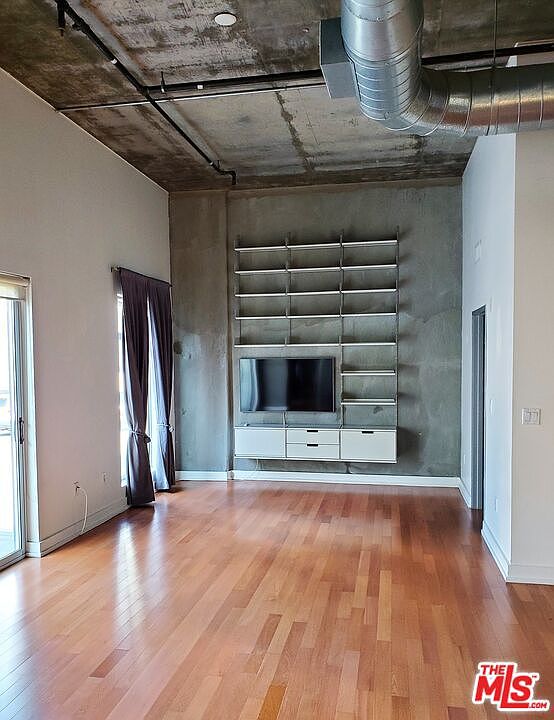1st image of 645 W 9th St APT 718