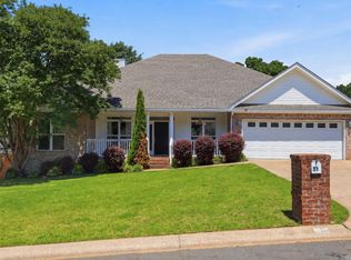 51 Ouachita Dr, Maumelle, AR 72113