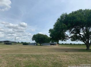 1393 Schmoekel Rd, Marion, TX 78124