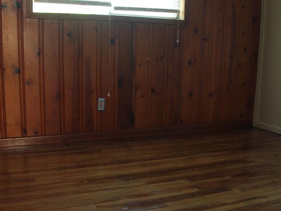 4th image of 670 Georgia Ave #4